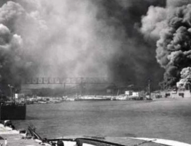 Ένα σπάνιο βίντεο από την επίθεση στο Pearl Harbor